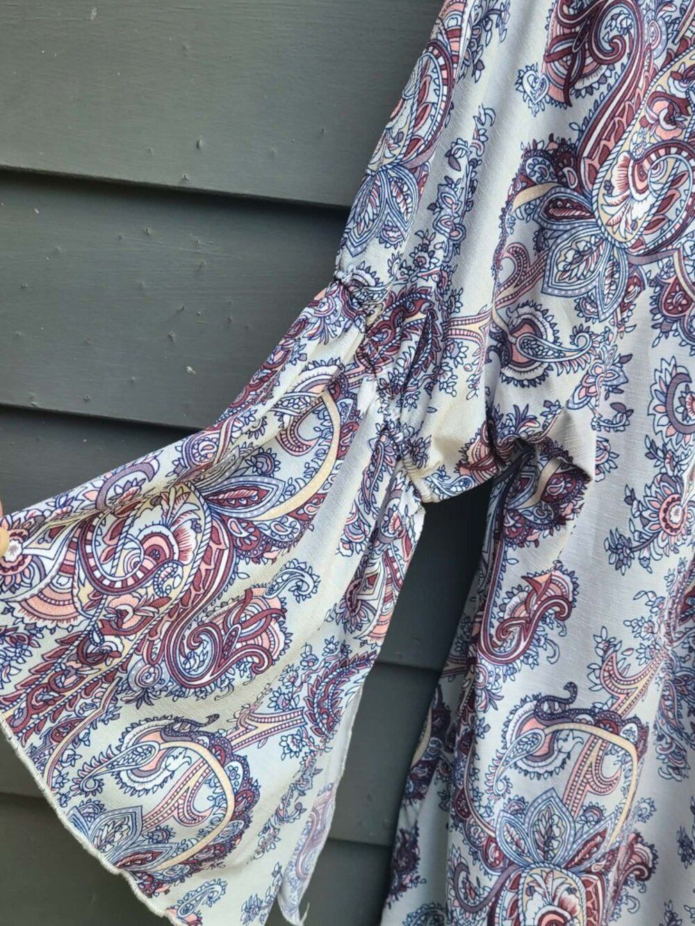 NAIF Gray Burgundy Peasant Top Size XL - Picture 2 of 8